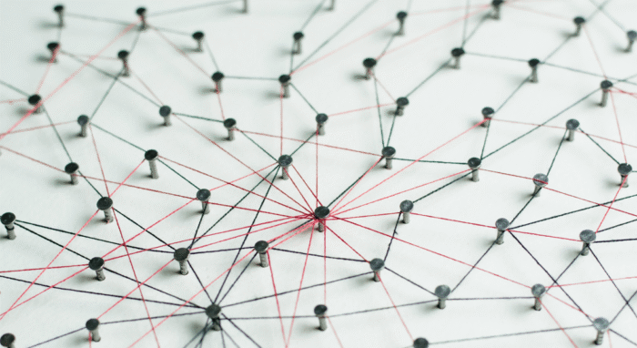 Datenqualität als Grundlage fundierter Analysen Visualisierung zur Bedeutung von Datenqualität für verlässliche Analysen und strategische Entscheidungen